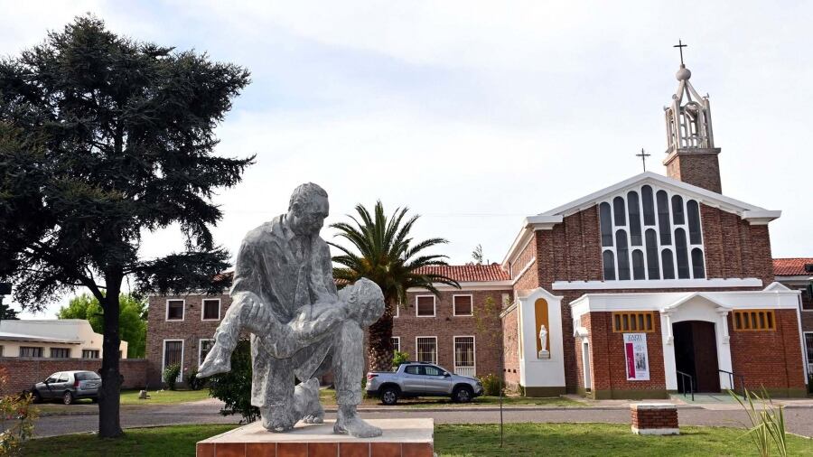 El papa Francisco proclamó este domingo santo al enfermero ítalo-argentino Artémides Zatti. Foto: Web