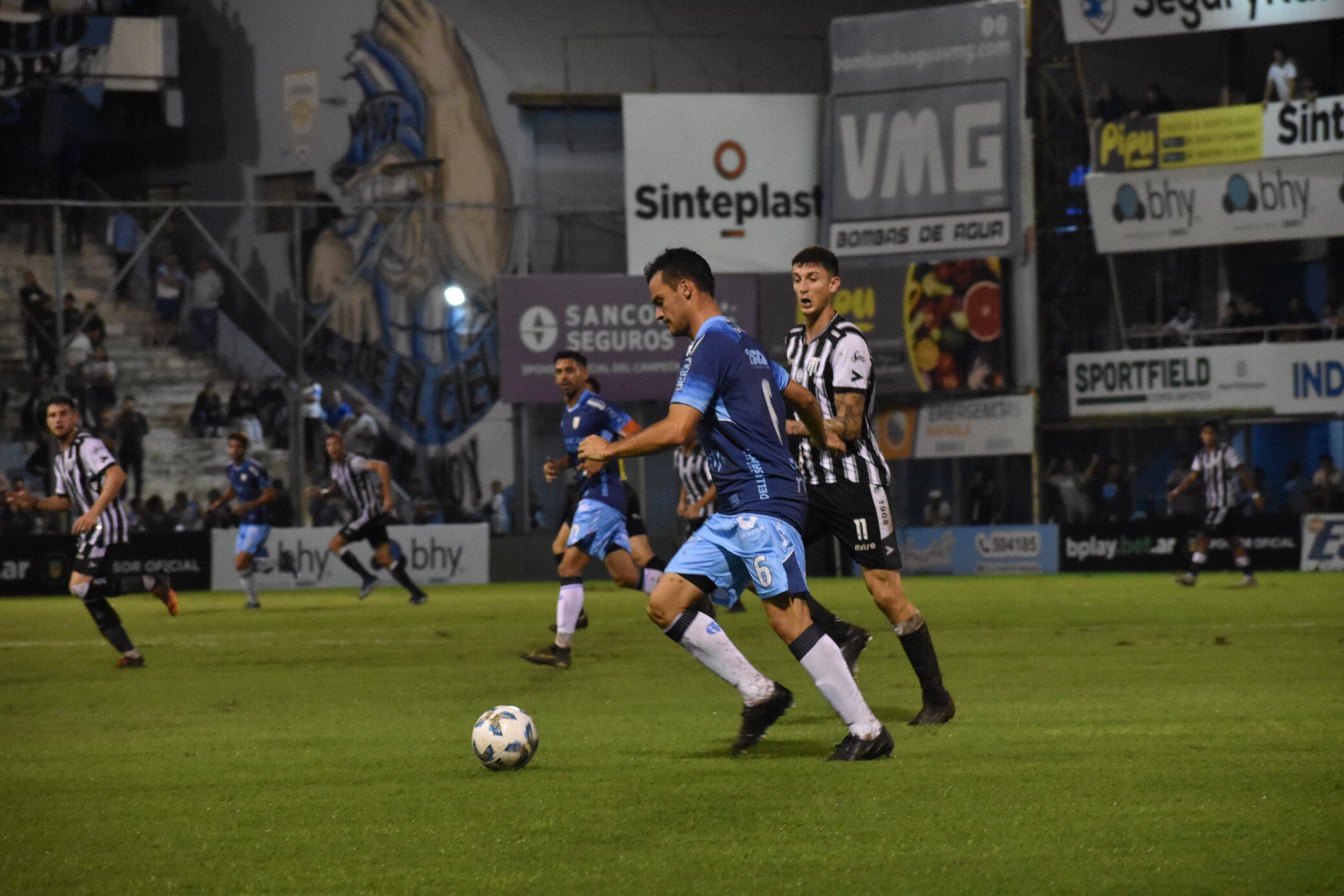 Gimnasia cayó por goleada ante Atlético de Rafaela / Prensa Atlético de Rafaela.