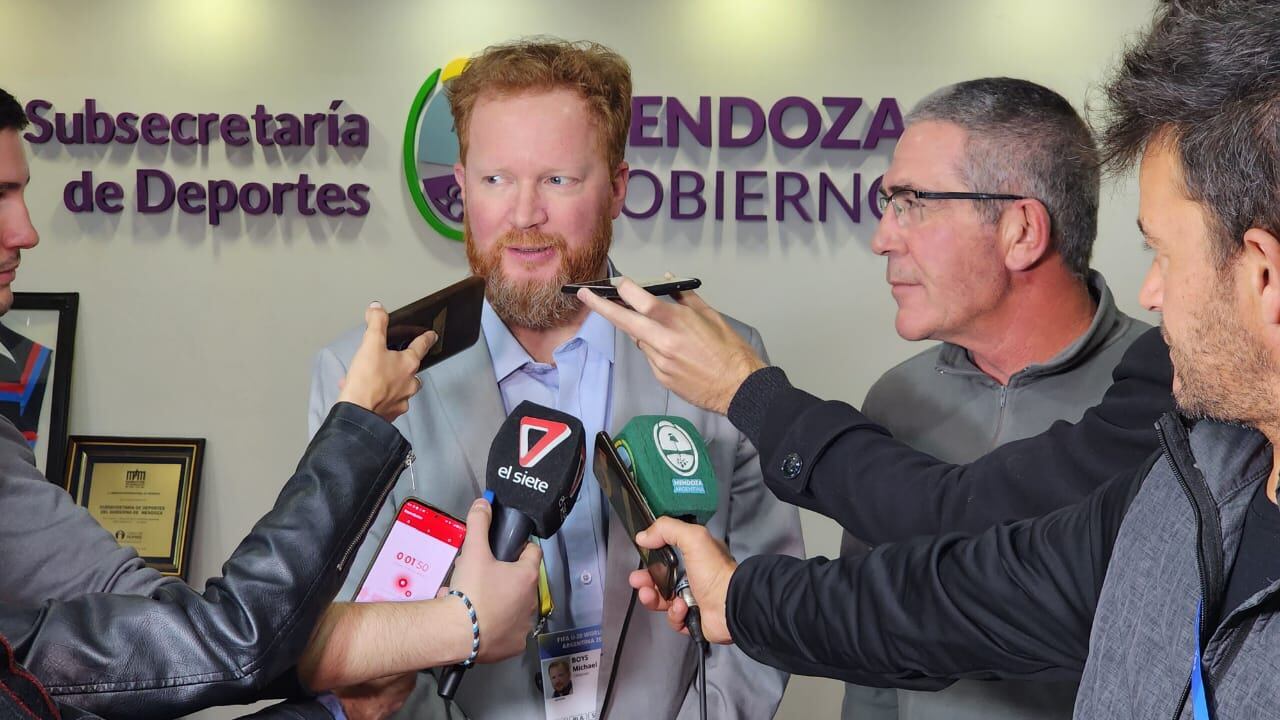 Michael Boys visitó Mendoza para analizarla como posible sede para el Mundial 2030.