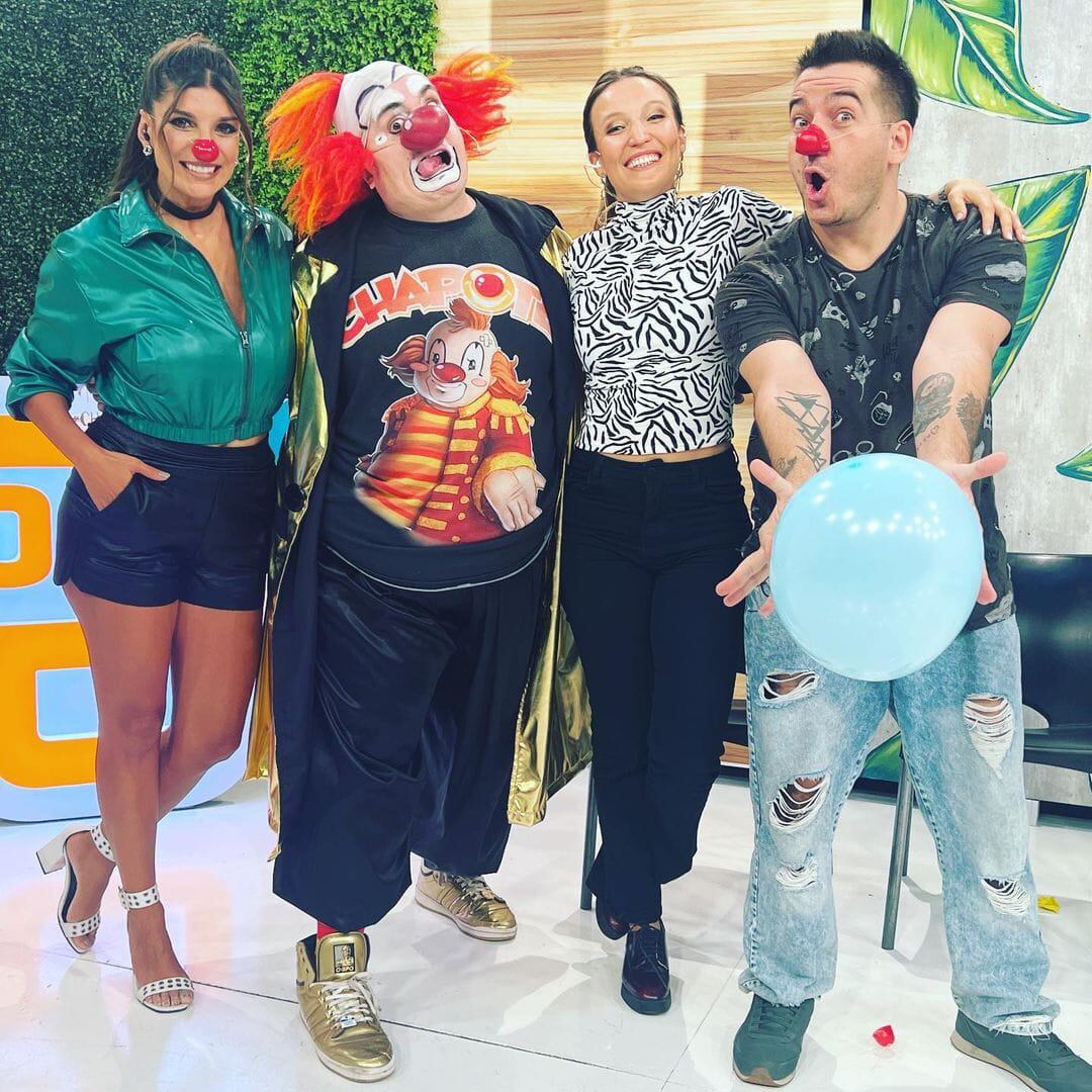 El actor y su personaje de Chapote en el programa "Pará Todo".