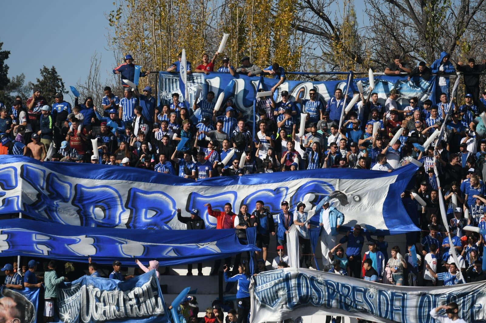 Por la fecha 23 de la LPF, Godoy Cruz recibe a Platense en cancha de Gimnsaia y Esgrima. / José Gutiérrez (Los Andes).