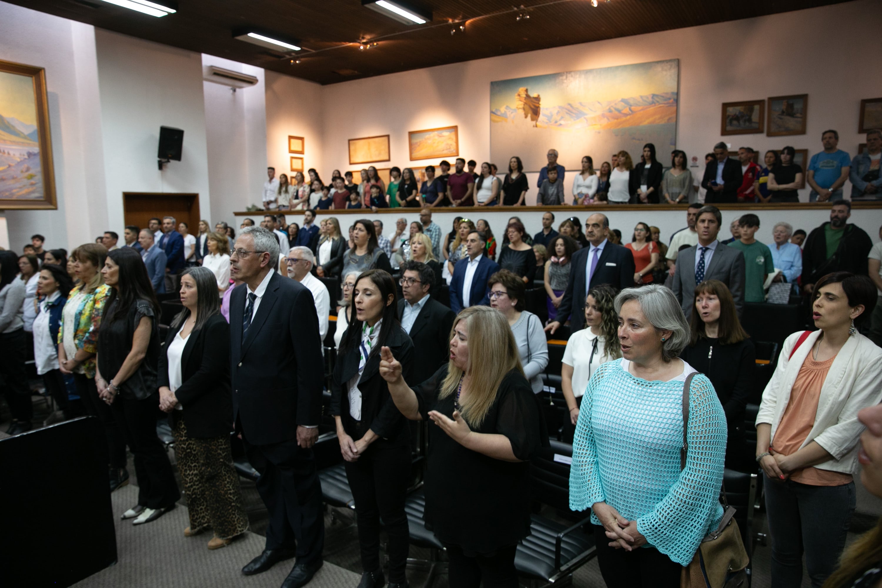 Ulpiano Suarez distinguió a 30 docentes destacados de la Ciudad