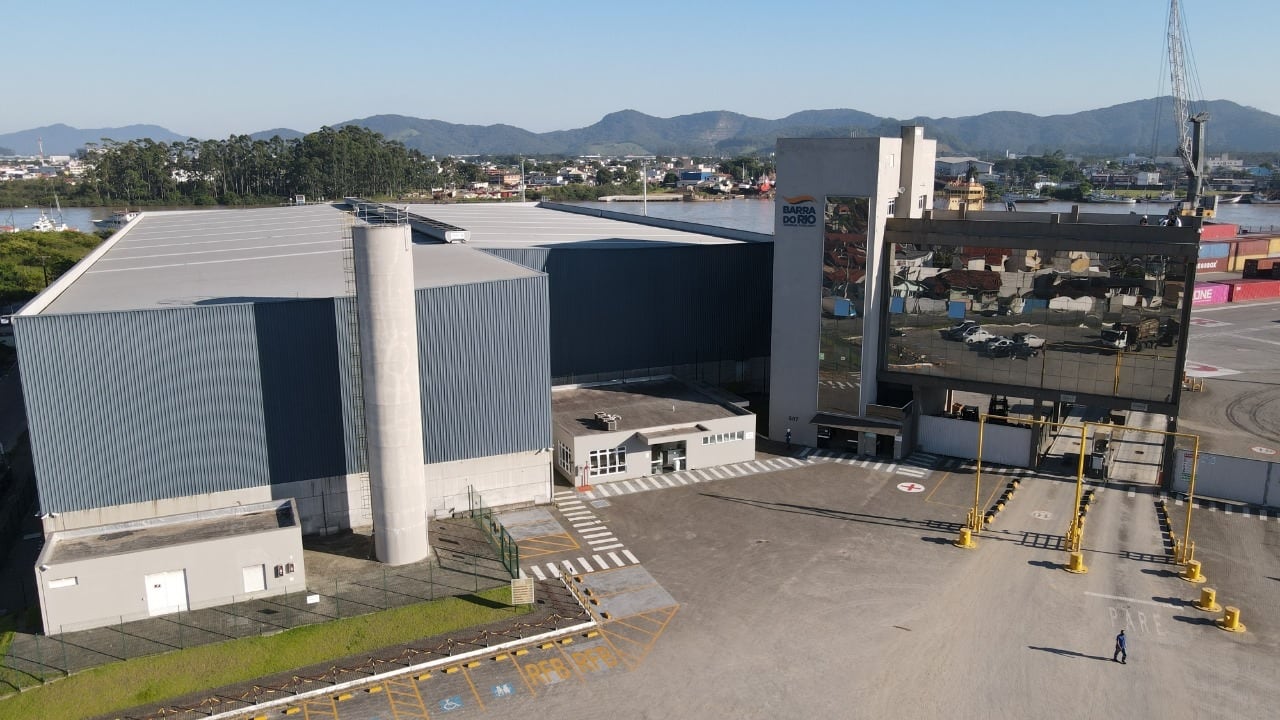 El hub logístico que Mendoza tiene en Itajaí, Brasil