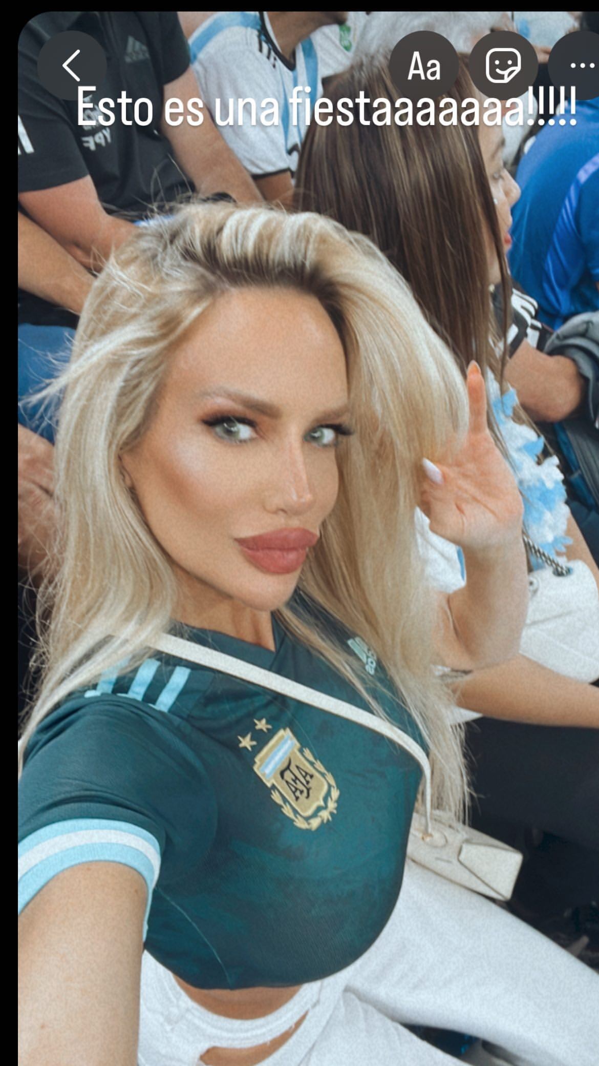 Luciana Salazar vive el Mundial desde Qatar