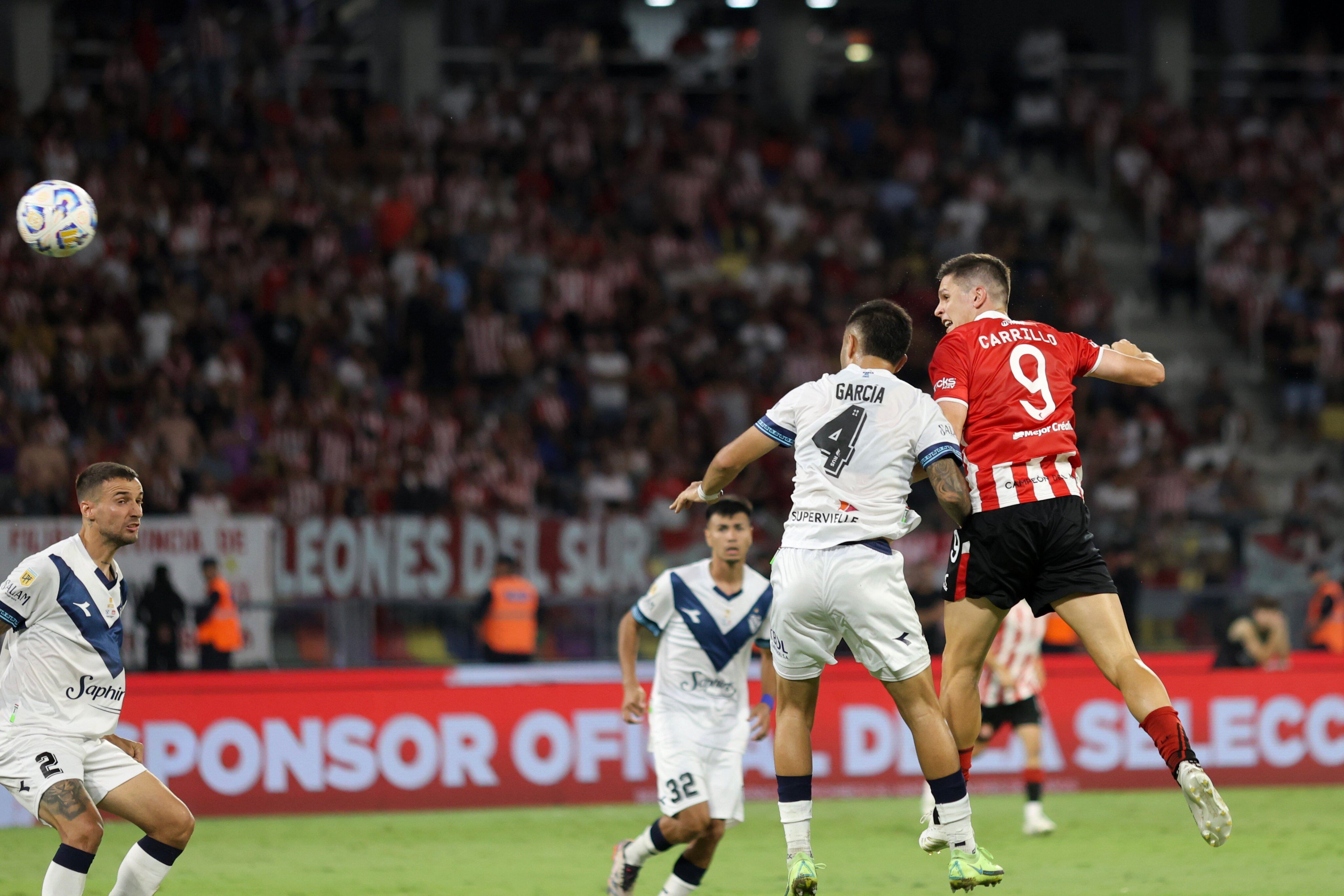 Guido Carrillo anotó el 3-0 en el partido entre Estudiantes de la Plata y Vélez Sarsfield. (Prensa Estudiantes)