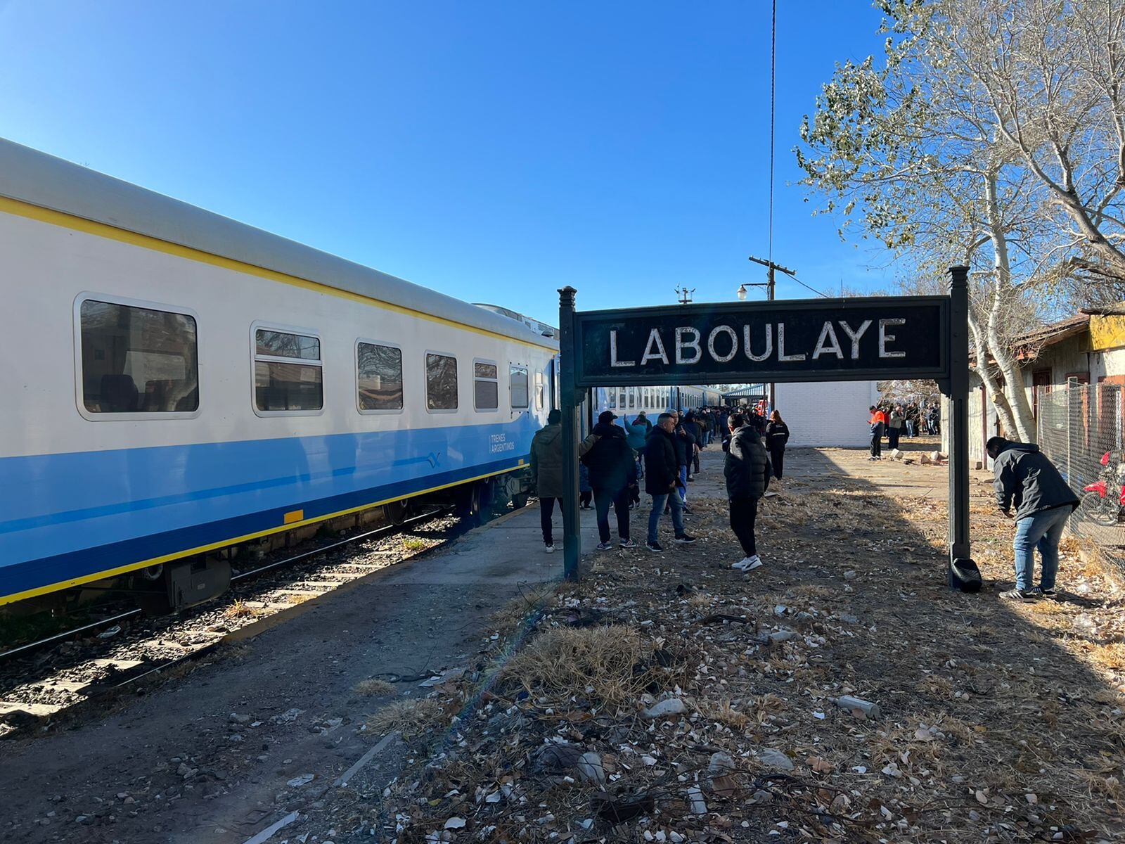 El tren de pasajeros llegó a 400 km de Mendoza: así se vivió el día de fiesta y el sueño de la vuelta. Foto: Gentileza Pablo Anglat.