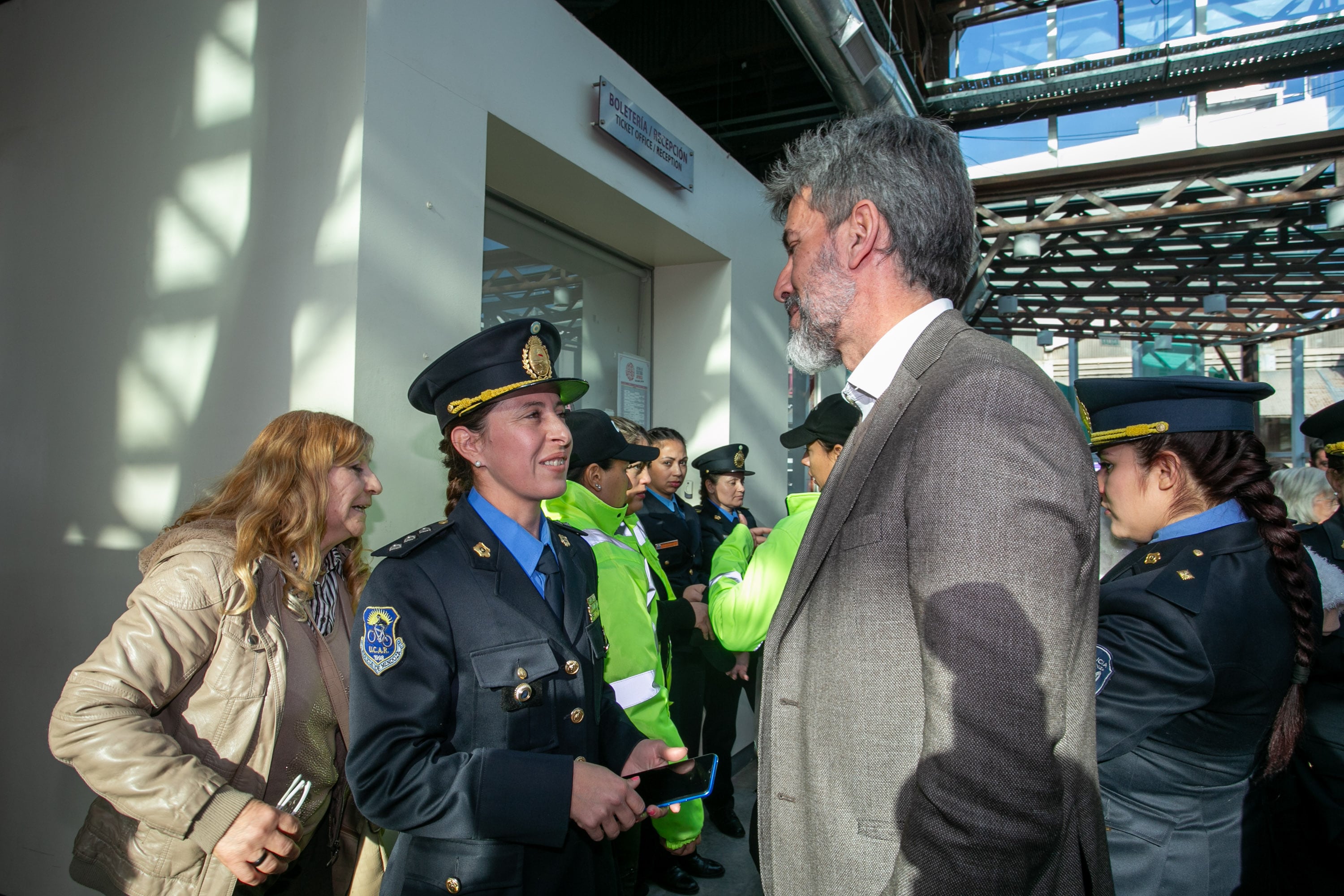 Ulpiano Suarez destacó el rol de la Mujer Policía como servidora pública