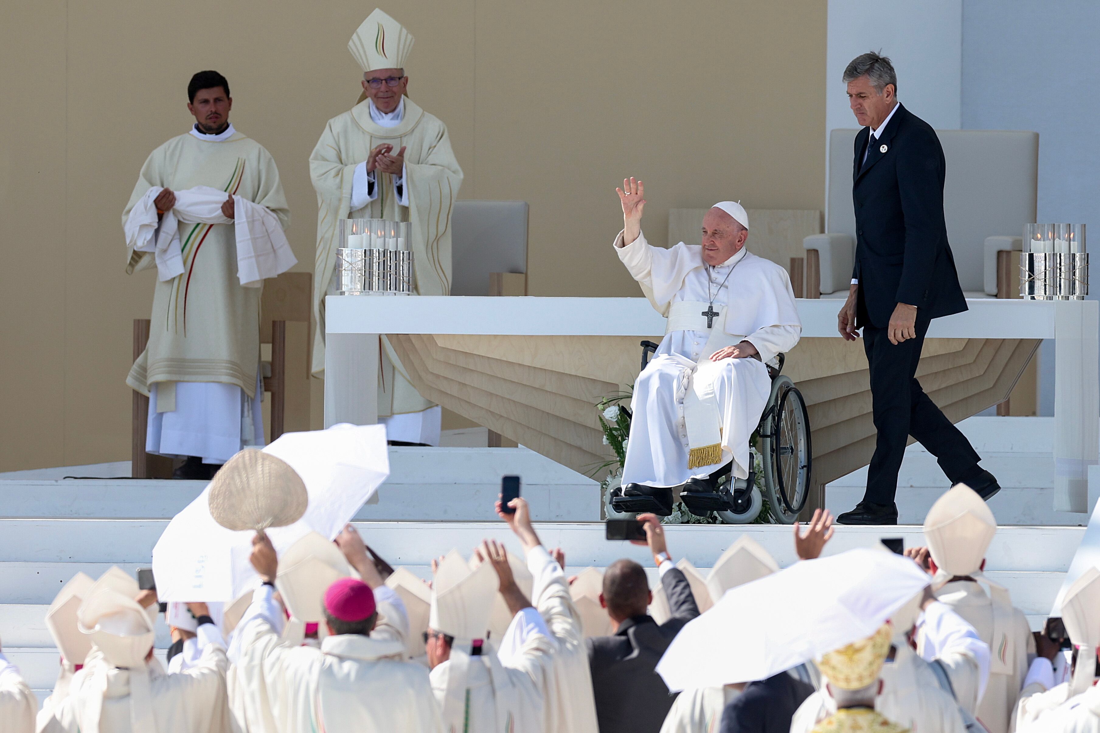 El Papa cerró la Jornada Mundial de la Juventud ante un millón de personas. EFE