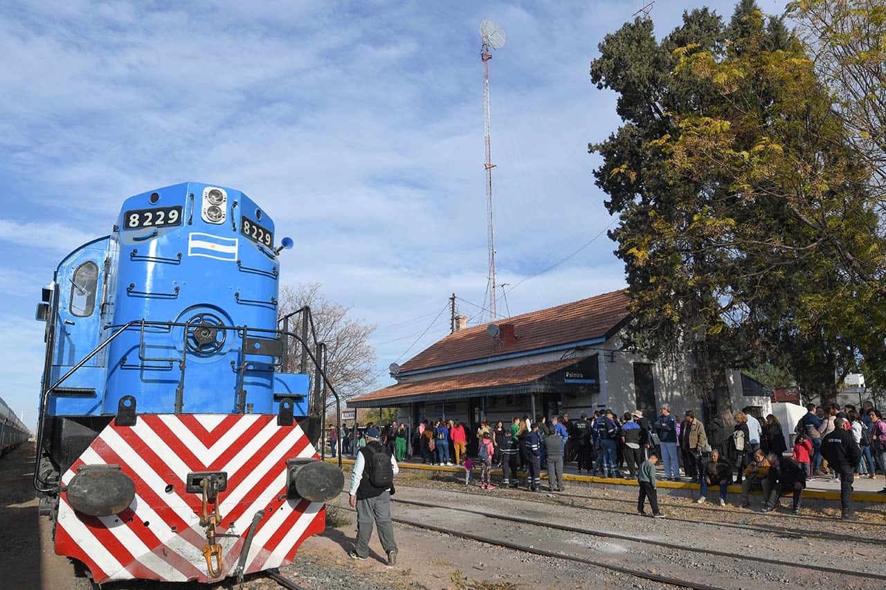 Cuando arribó por primera vez el tren con pasajeros en 2022. Foto: Marcelo Rolland