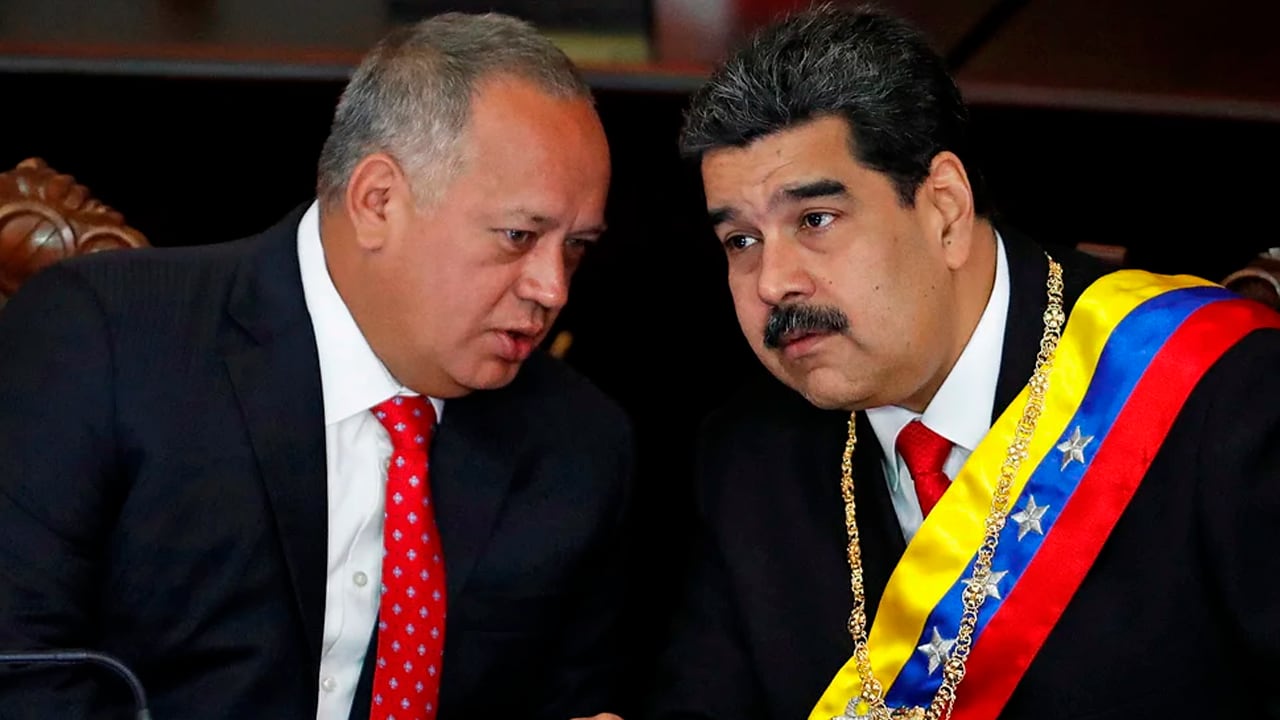 Las negociaciones entre EEUU y Maduro también incluirían al círculo cercano del dictador venezolano. Foto: Infobae