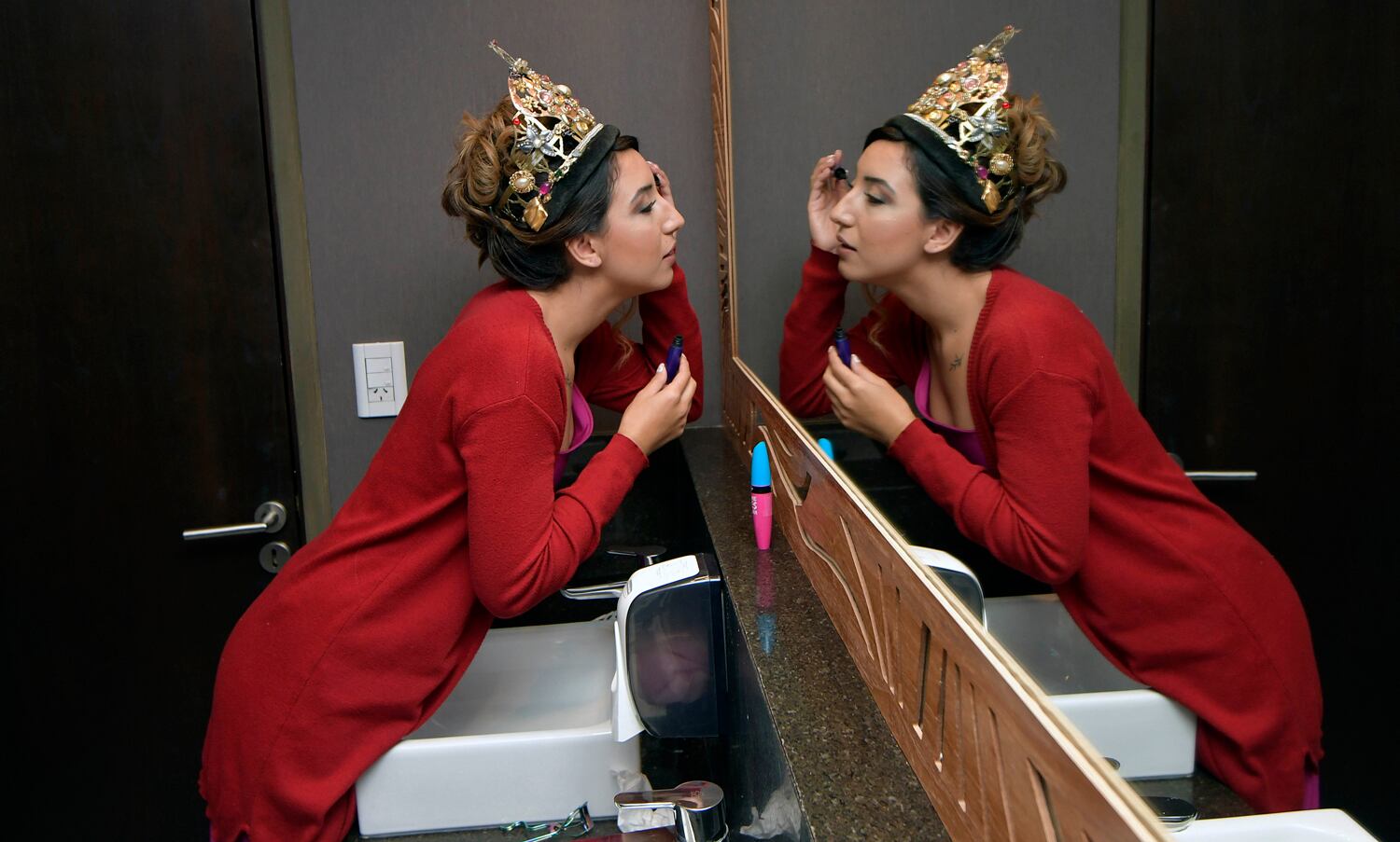 Las representantes de los departamentos están conviviendo desde hace una semana en el hotel céntrico Fuente Mayor se preparan para el carrusel.
Reina de Godoy Cruz Lucila Baigorria
Foto: Orlando  Pelichotti  / Los Andes