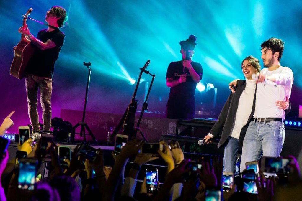 Tini Stoessel y Sebastián Yatra, juntos en el Orfeo Superdomo. Octubre de 2019. (Gentileza Sepia Foto Agencia/ Candela Allende)