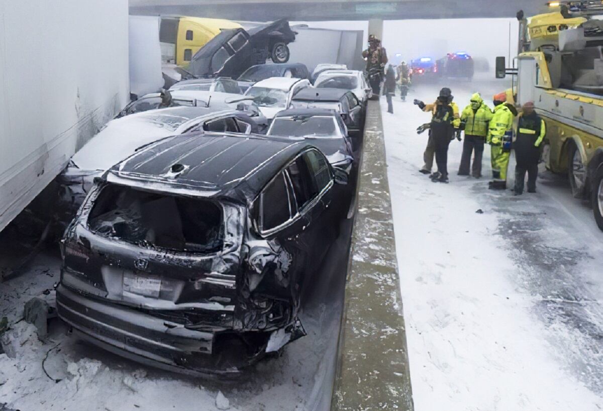 Un accidente múltiple en Ohio a causa del temporal de nieve que azota a EE.UU. / EFE