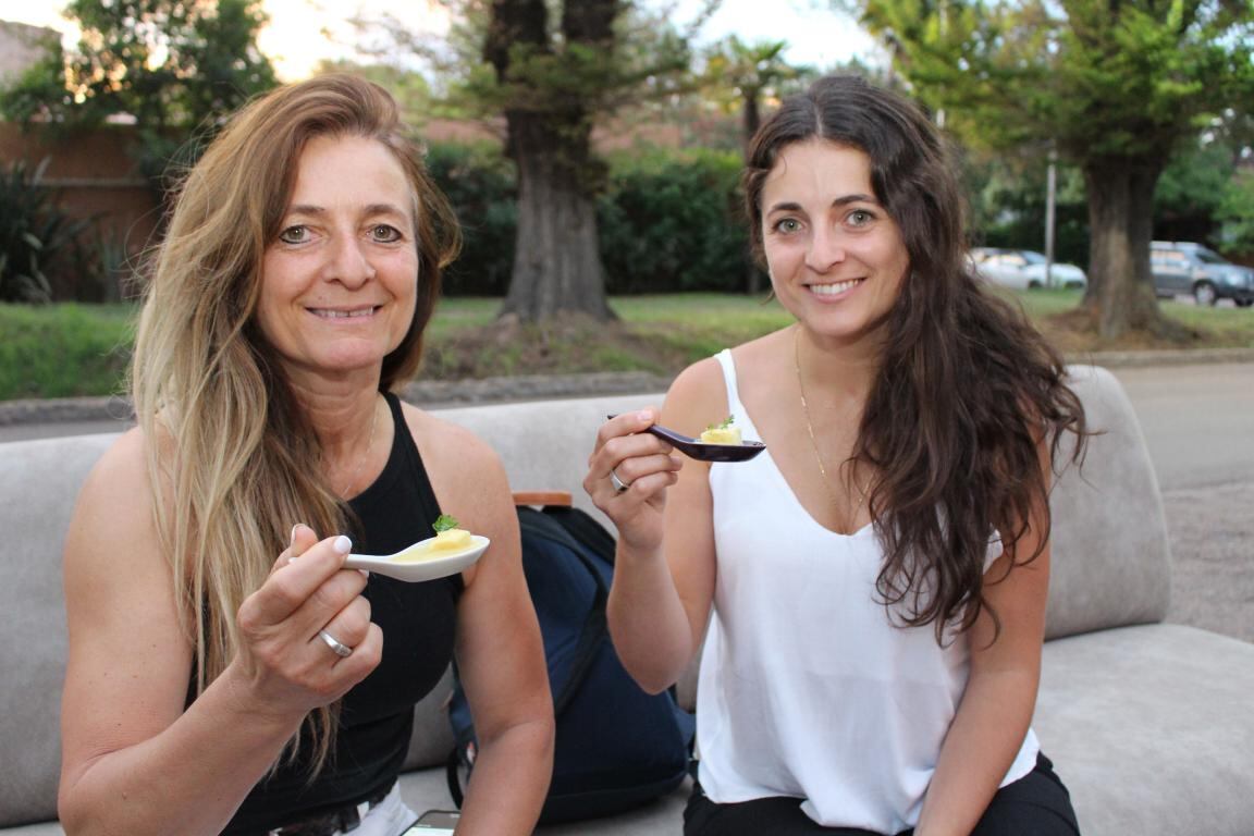 Carina Casucci y Agustina Quirós.