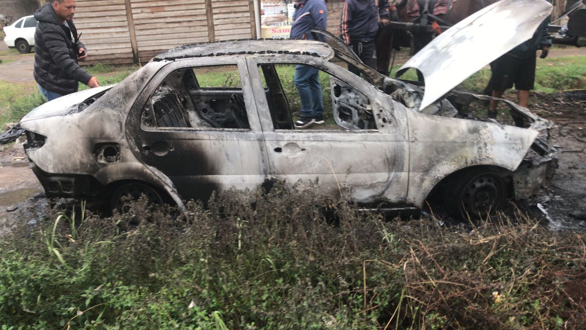 El auto utilizado para la fuga tras asesinar a Barrientos.