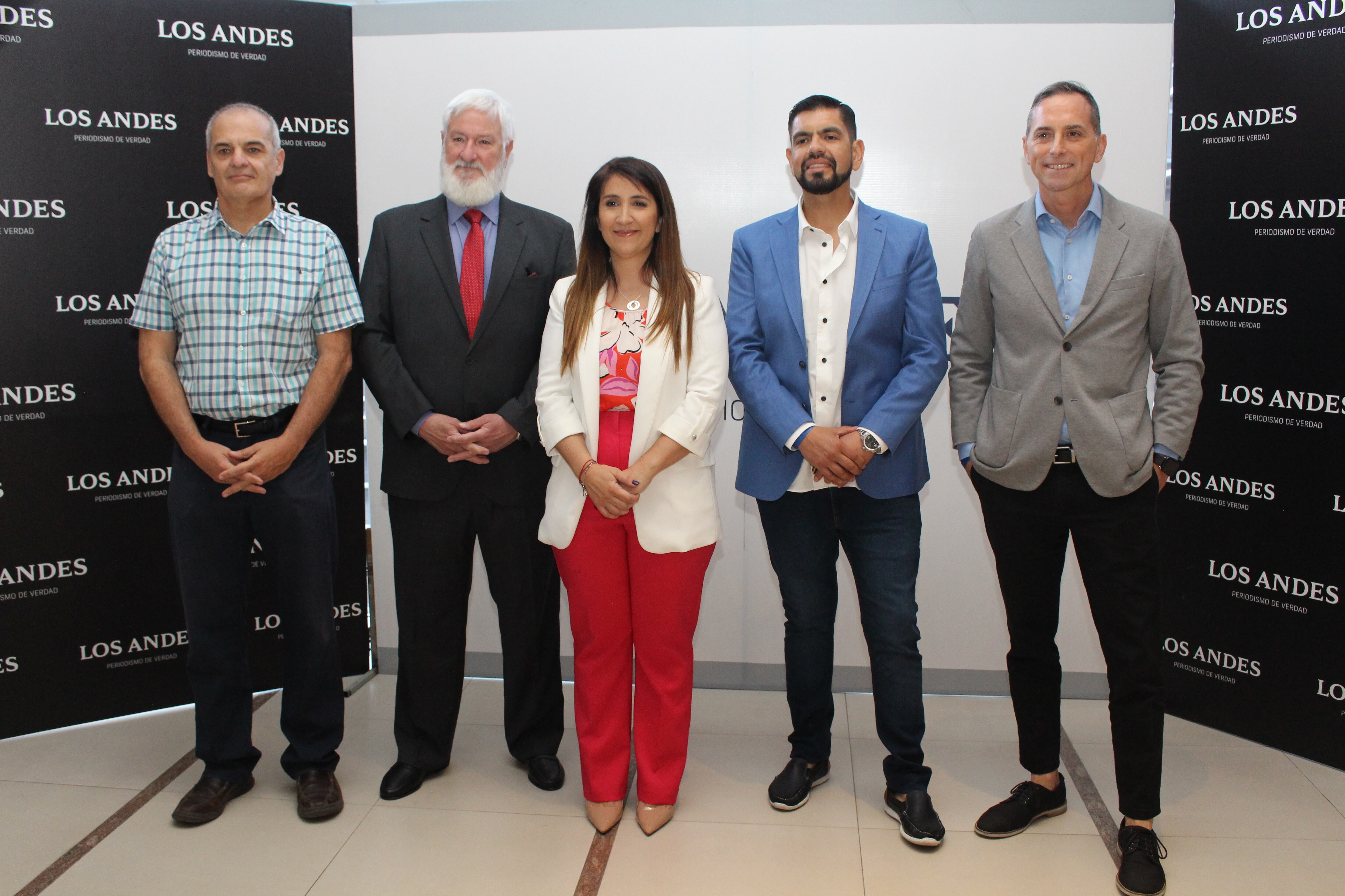 Alejandro Trapé, Guillermo Re Kuhl, Soledad González, Natan Araya y Alberto Aguiló