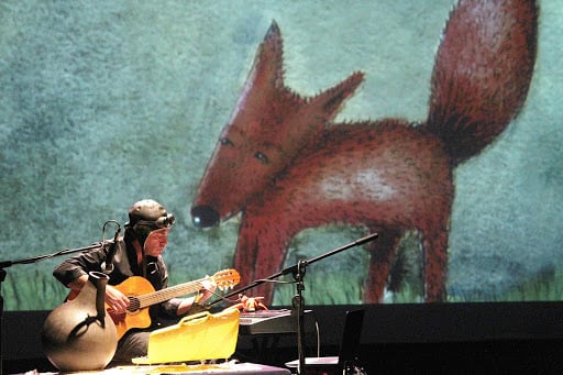 Jorge Martín, en uno de sus espectáculos "Música para leer a El Principito.