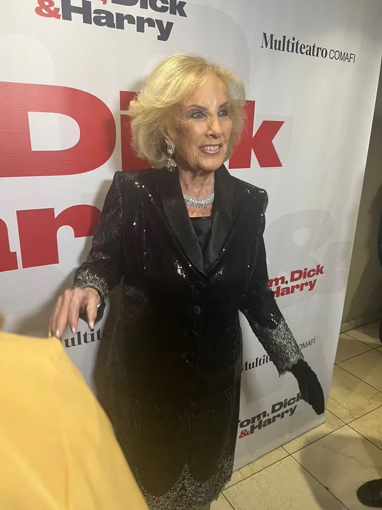 Mirtha Legrand en la obra de teatro de Mariano Martínez.