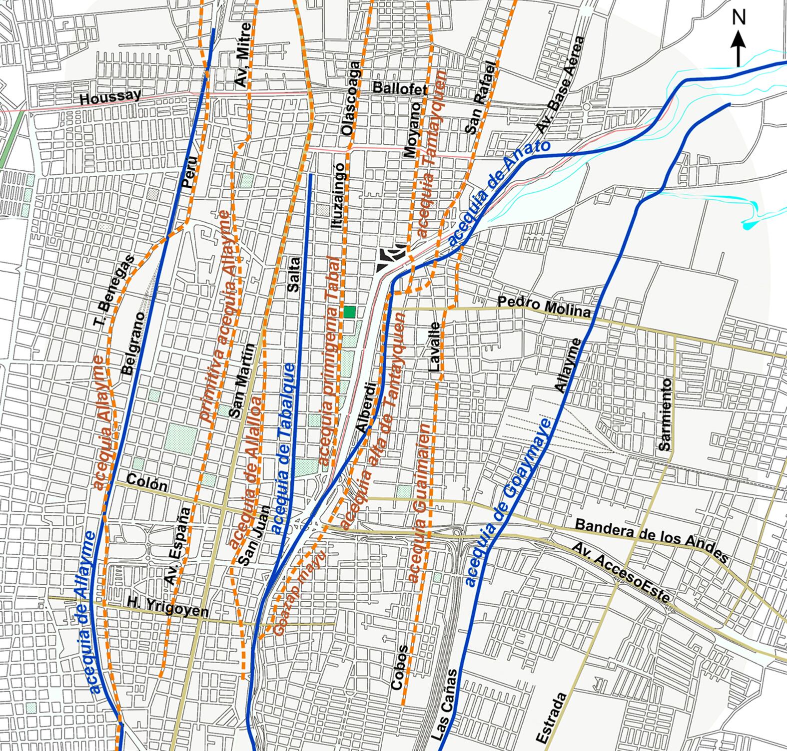 Ubicación de las acequias del siglo XVI (en línea completa) y comparación con la propuesta de Ponte (en línea de guiones). El cuadrado del centro es la plaza Pedro del Castillo (antigua plaza fundacional).