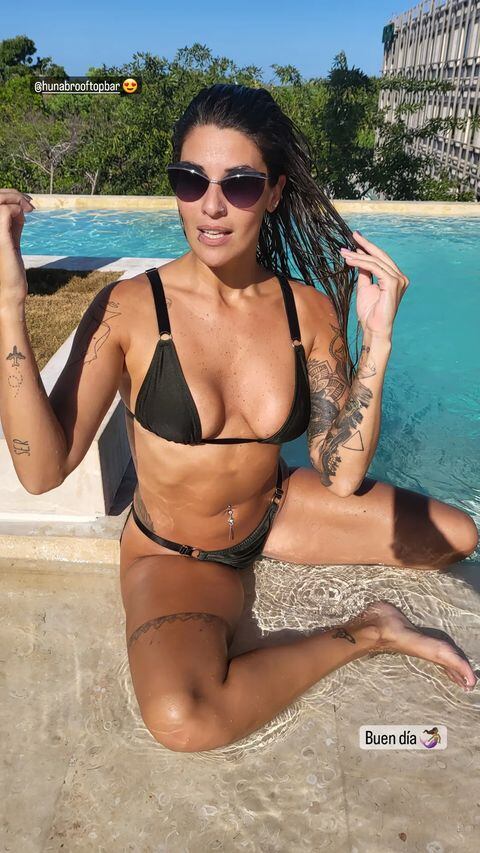 Ivana Nadal encendió las redes con una microbikini negra.