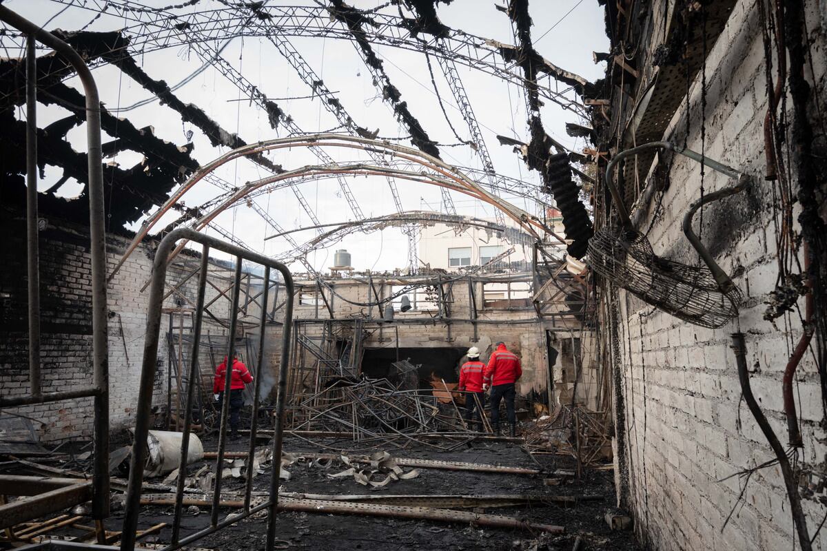 La Enkosala Gladys Ravalle quedó destruida por un incendio el 10 de junio. Foto: Ignacio Blanco / Los Andes 