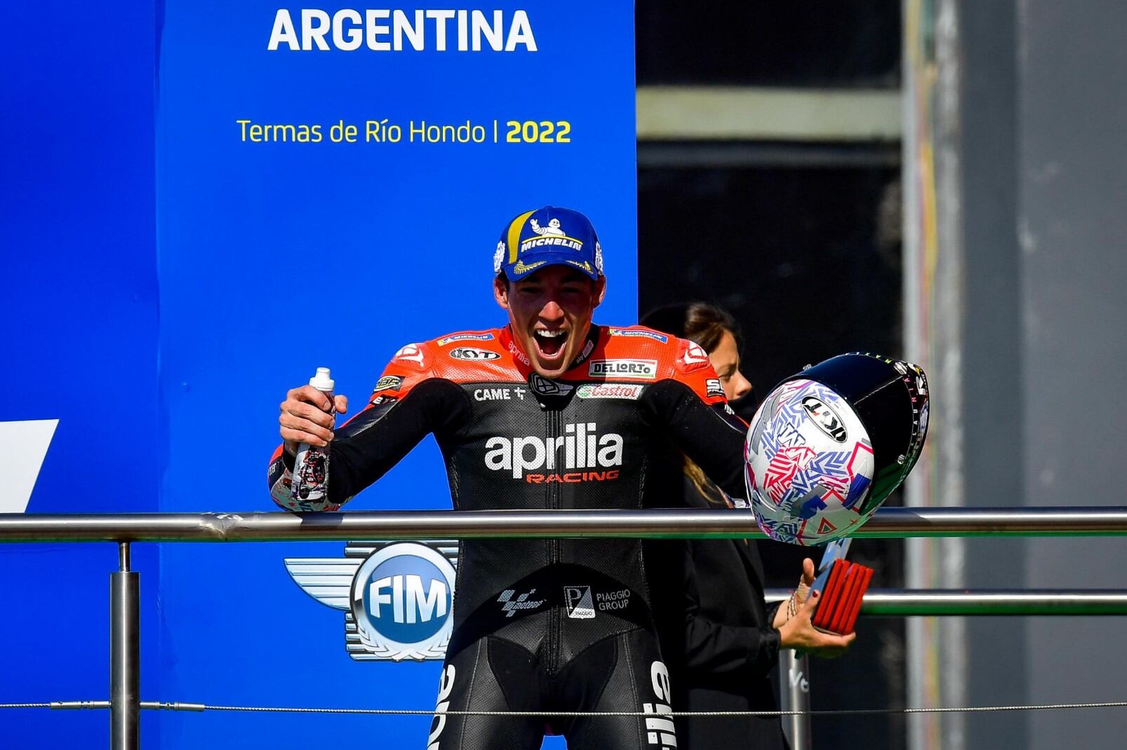 Aleix Espargaró manifestó sus sensaciones luego de lograr su bautismo triunfal en el MotoGP en lo que fue el Gran Premio de Argentina.