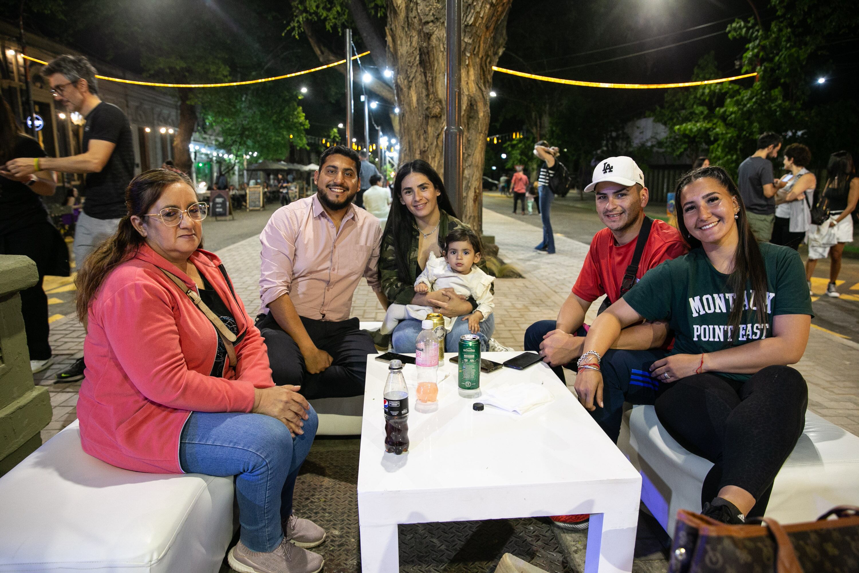 Paseo Peatonal Mitre: una exitosa edición primavera que impulsa el comercio gastronómico y la sostenibilidad en la Ciudad