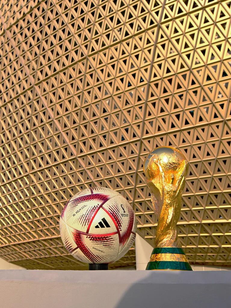 Al Hilm, la pelota de la semifinal y final.