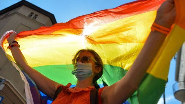 La Defensoría LGBT ayuda a parejas que quieran casarse en Argentina. Foto: Web / Los Andes