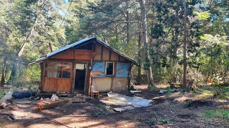 Las viviendas construidas por mapuches en Villa Mascardi.