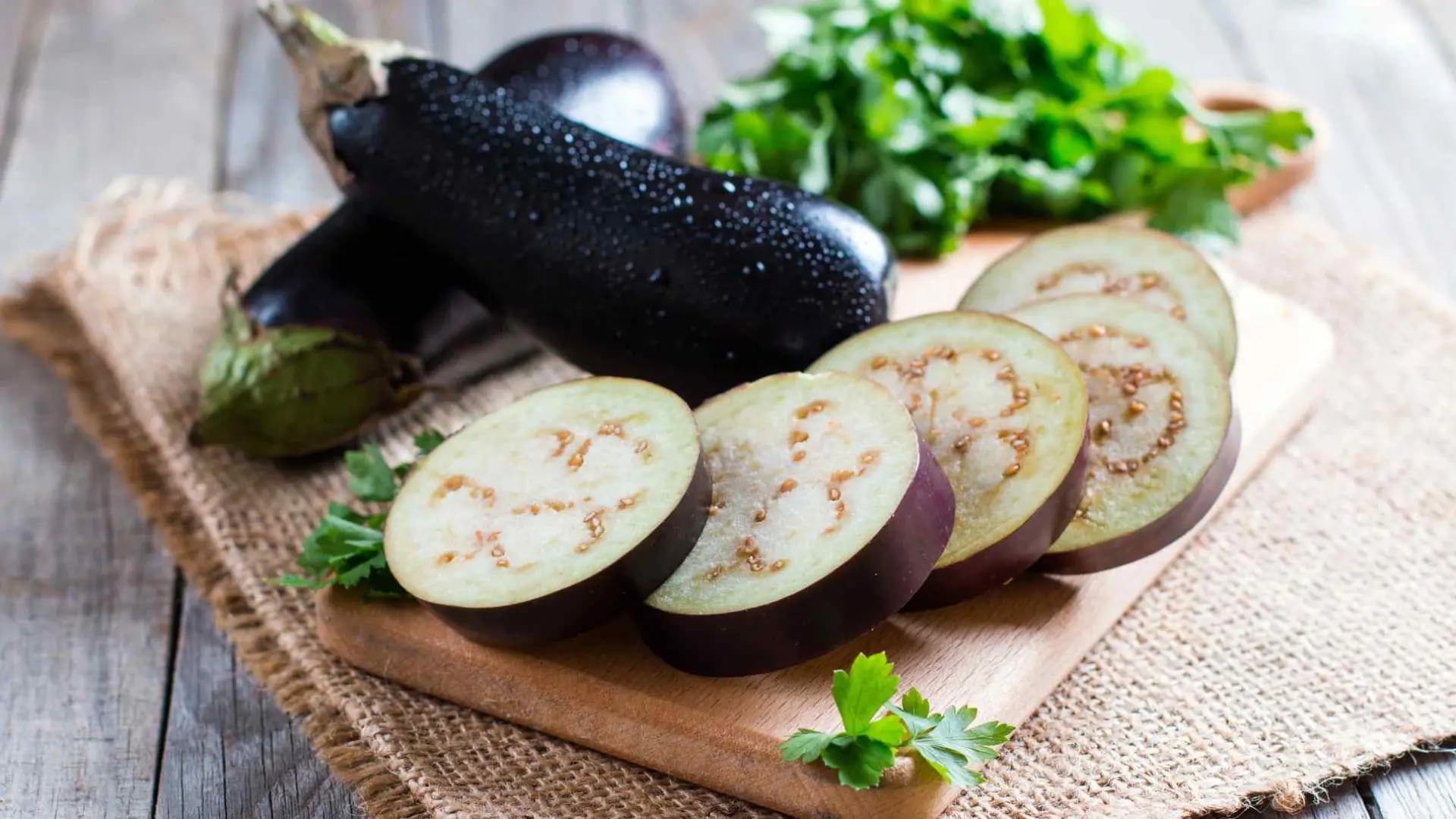 Receta de berenjenas a la toscana.