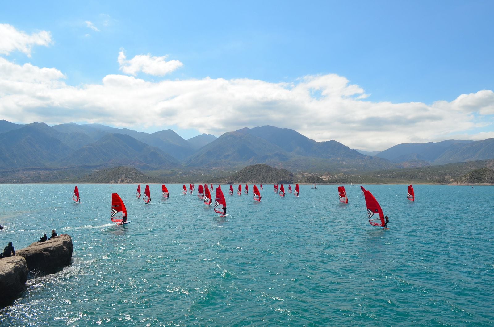 Se disputó en Potrerillos la segunda fecha del Grand Prix de la República, competencia que organizó la Asociación Mendocina de Windsurf (AMW) / Gentileza.