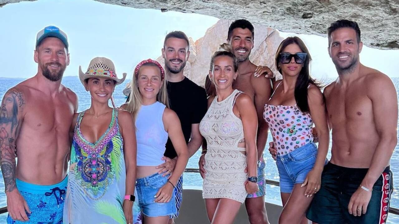 Lionel Messi y Antonela Roccuzzo junto a parejas amigas en Ibiza