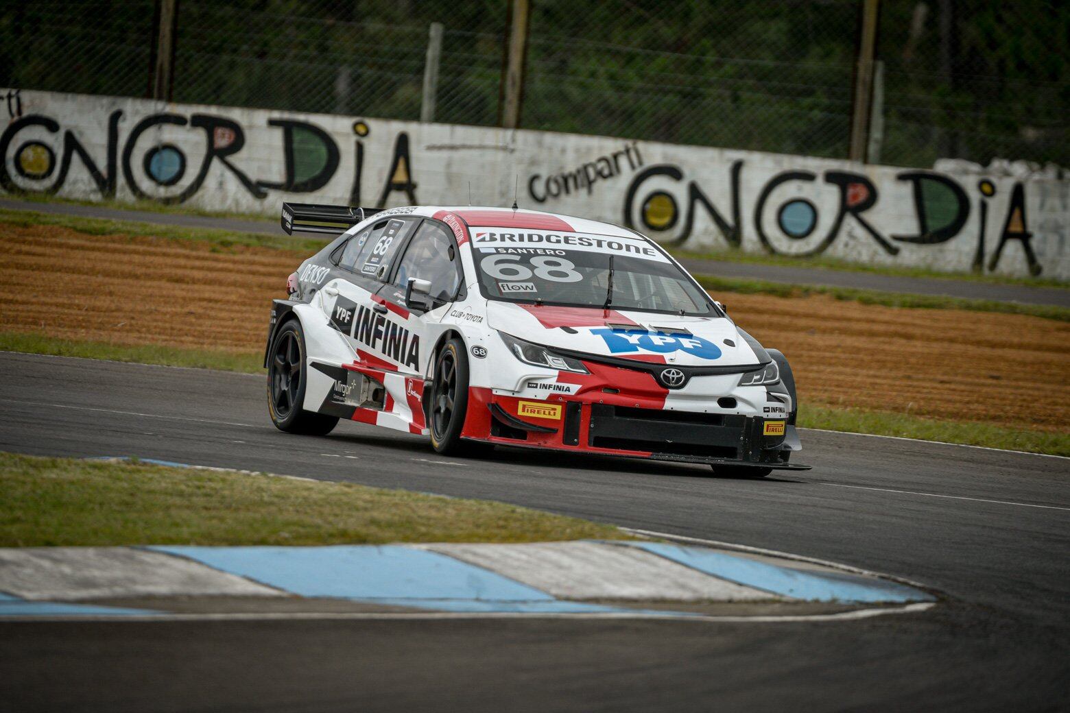 Julián Santero, ganador del Sprint del TC2000 en Concordia