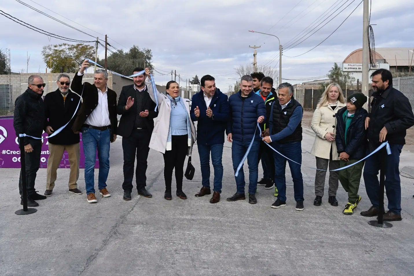 Corte de cinta para la apertura de la calle 9 de julio en Godoy Cruz. Foto: Prensa Godoy Cruz