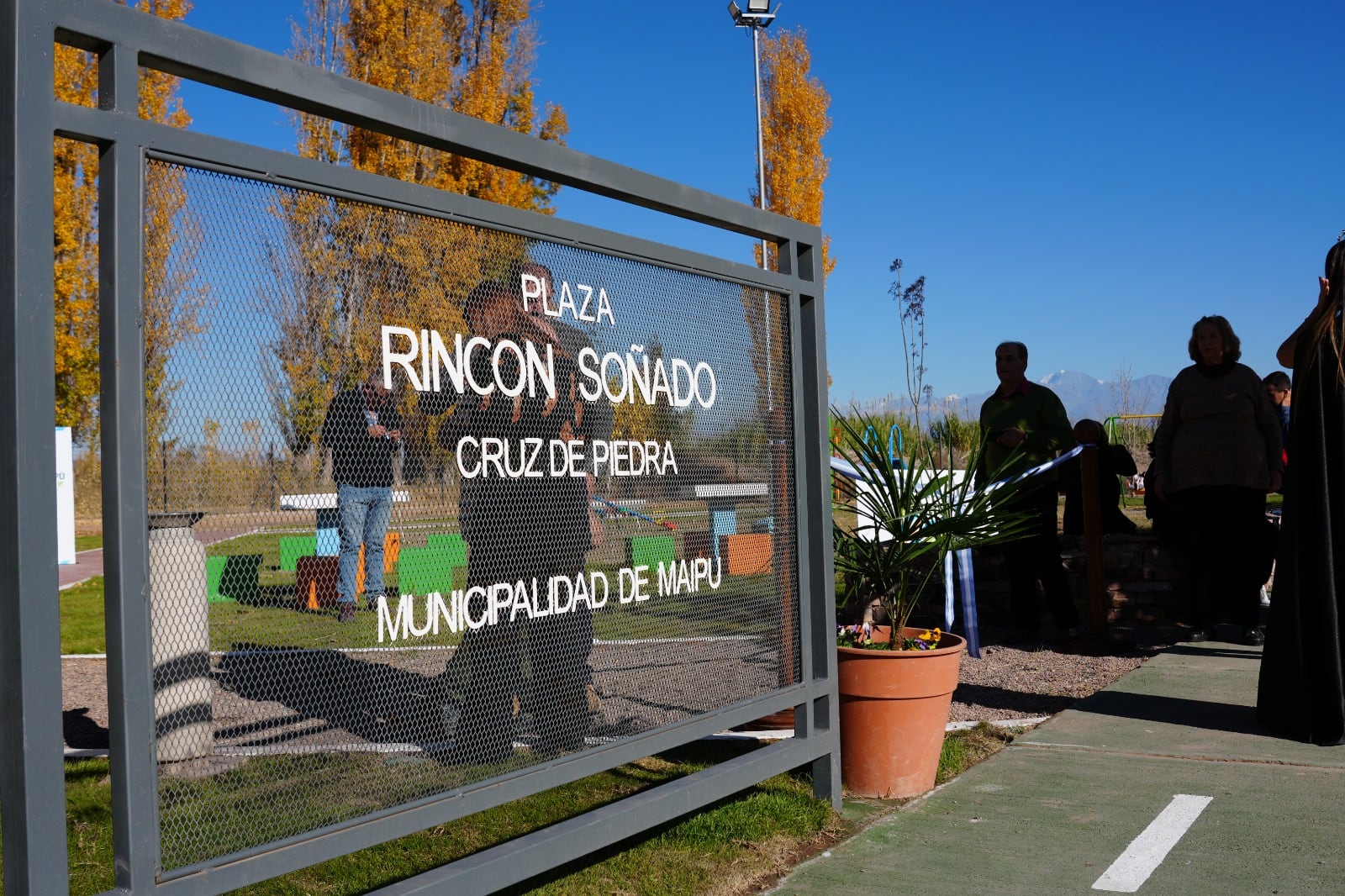 Stevanato inauguró el espacio recreativo número 125 de su gestión. Foto: Prensa Maipú