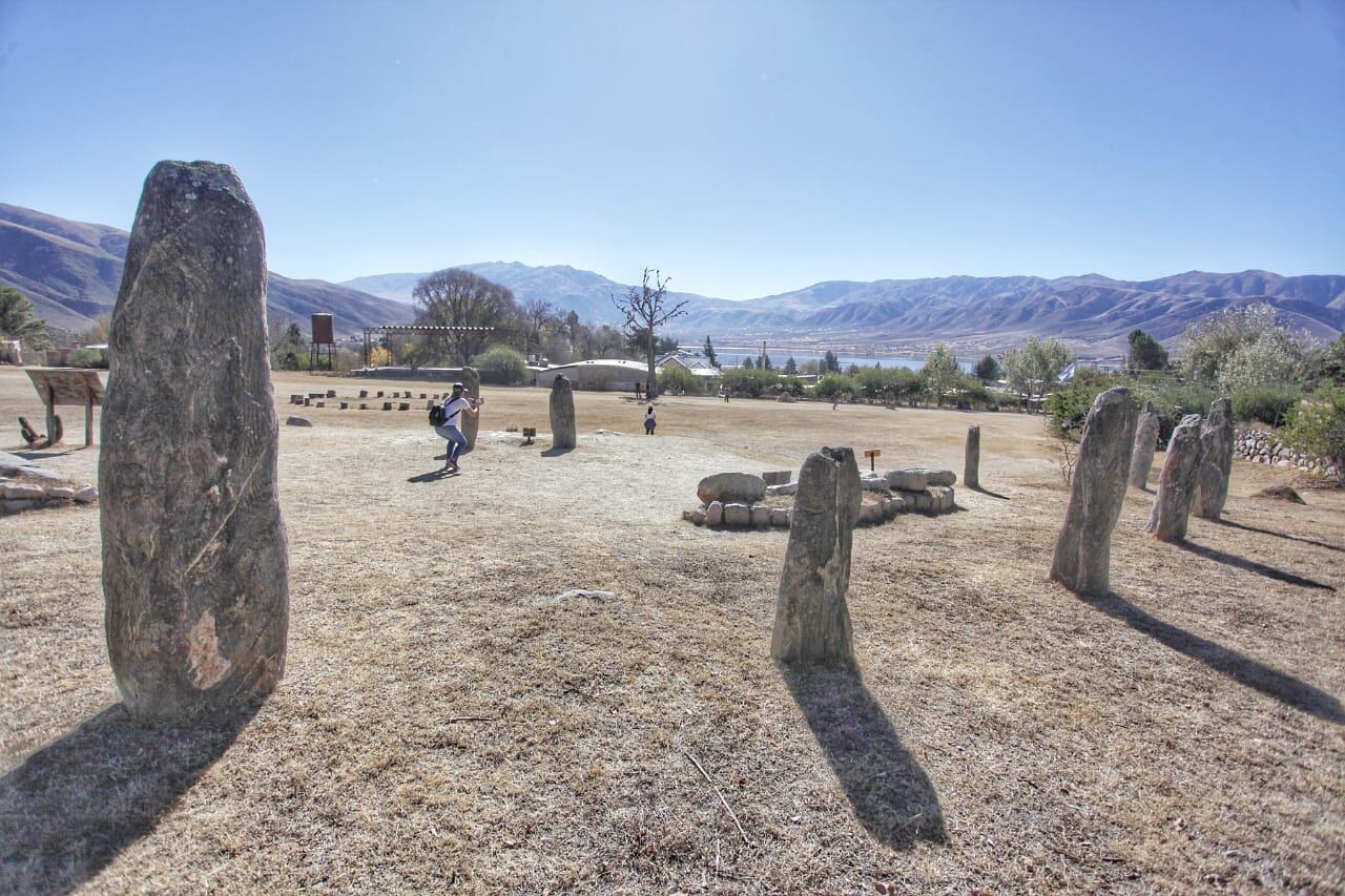 Museo Arqueológico a cielo abierto Los Menhires. Gerardo Iratchet / Ente Tucumán Turismo