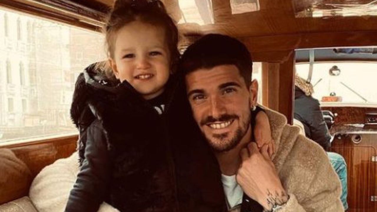 Rodrigo De Paul junto a su hija Francesca.