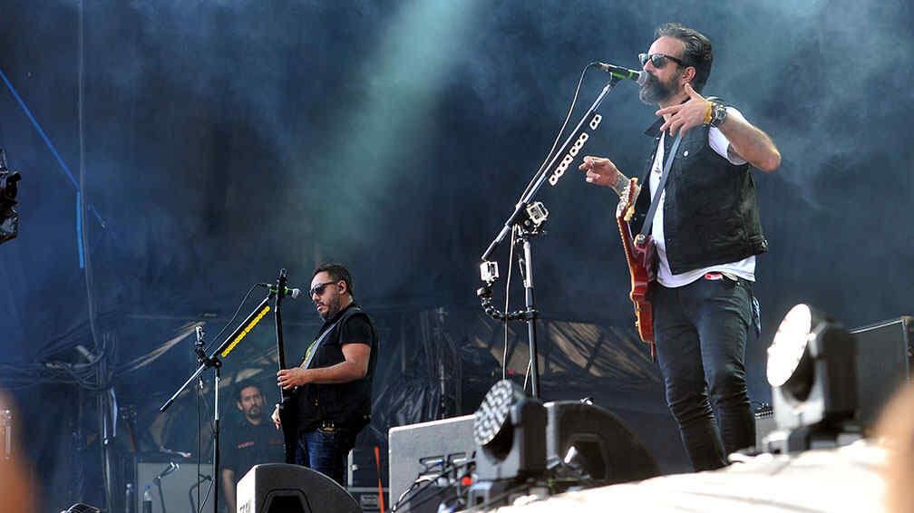 Molotov, a punto de explotar en el último Cosquín Rock. 