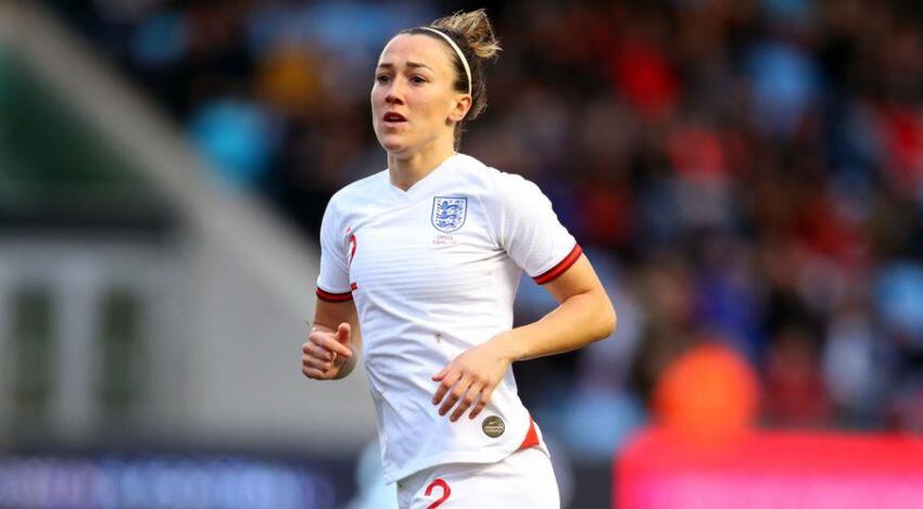 
Lucy Bronze. Flamante campeona de la Champions League con el Olympique de Lyon, y clave en Inglaterra. | AP
   