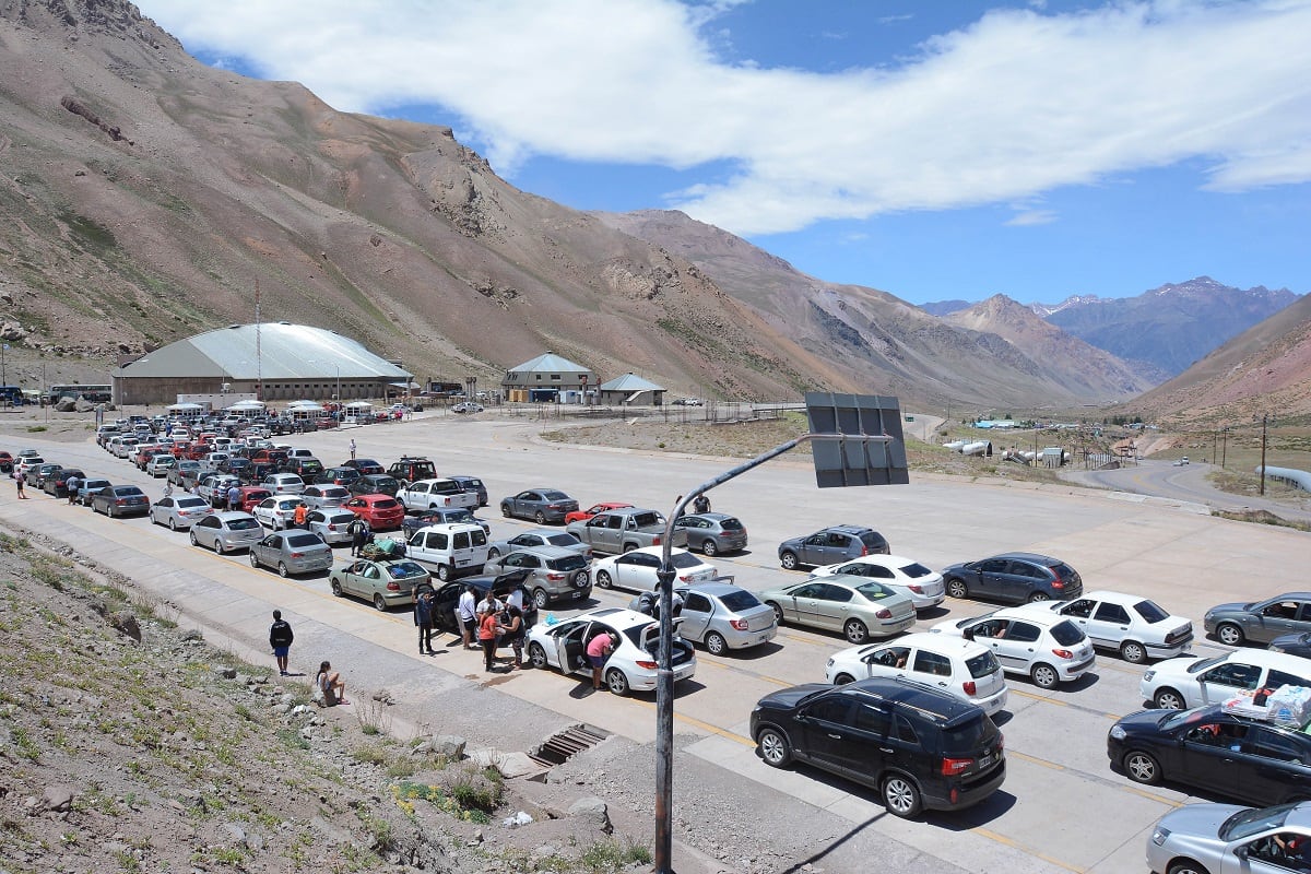 Complejo de Horcones, en la vuelta de Chile a Mendoza - Foto archivo Los Andes