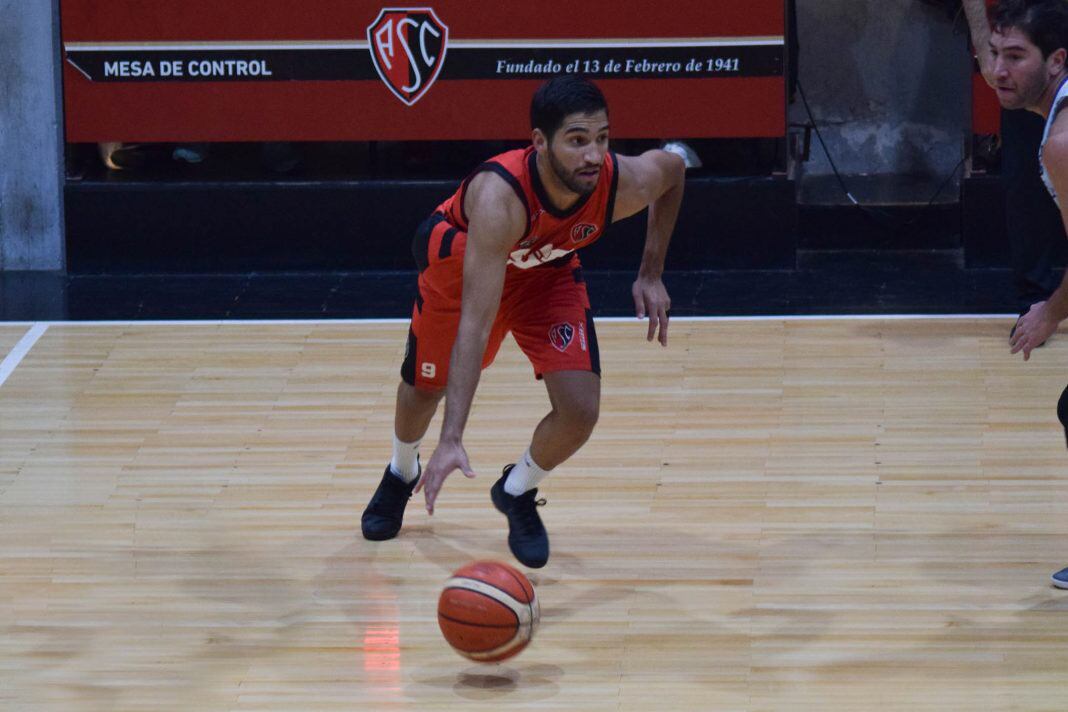 Rivero, el base histórico de Atenas Sport Club vuelve a su casa. / Gentileza. 