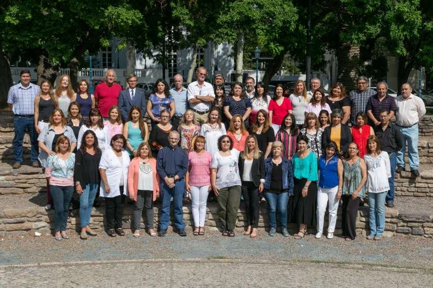 
Presentación de miembros de Junta Calificadora de Secundaria Presentación de miembros de Junta Calificadora de Secundaria | Gobierno de Mendoza
   