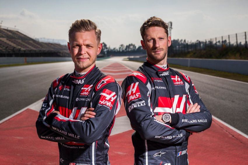 
Kevin Magnussen - Romain Grosjean | Kevin Magnussen y Romain Grosjean continuarán en Haas para la temporada 2019 de Fórmula 1.
   