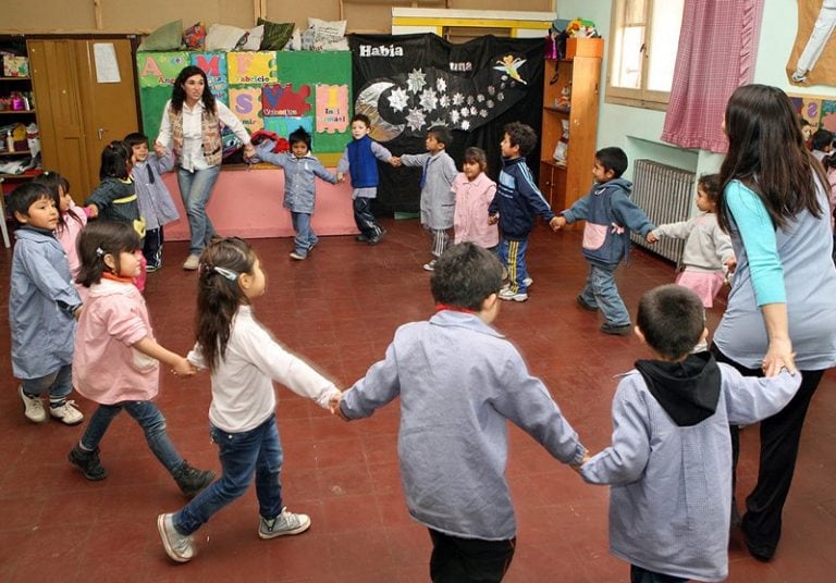 En Mendoza hay cobertura de 100% en salas de 4 y 5 pero faltan jardines
