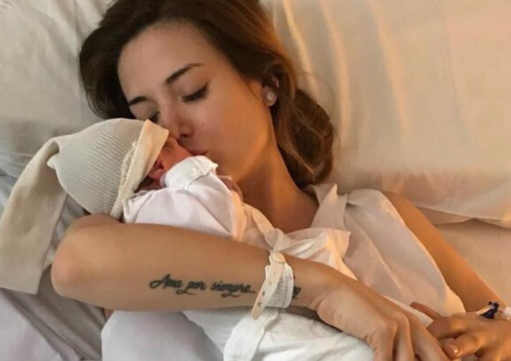 Chloe, la hija de Jésica Cirio y Martín Insaurralde 