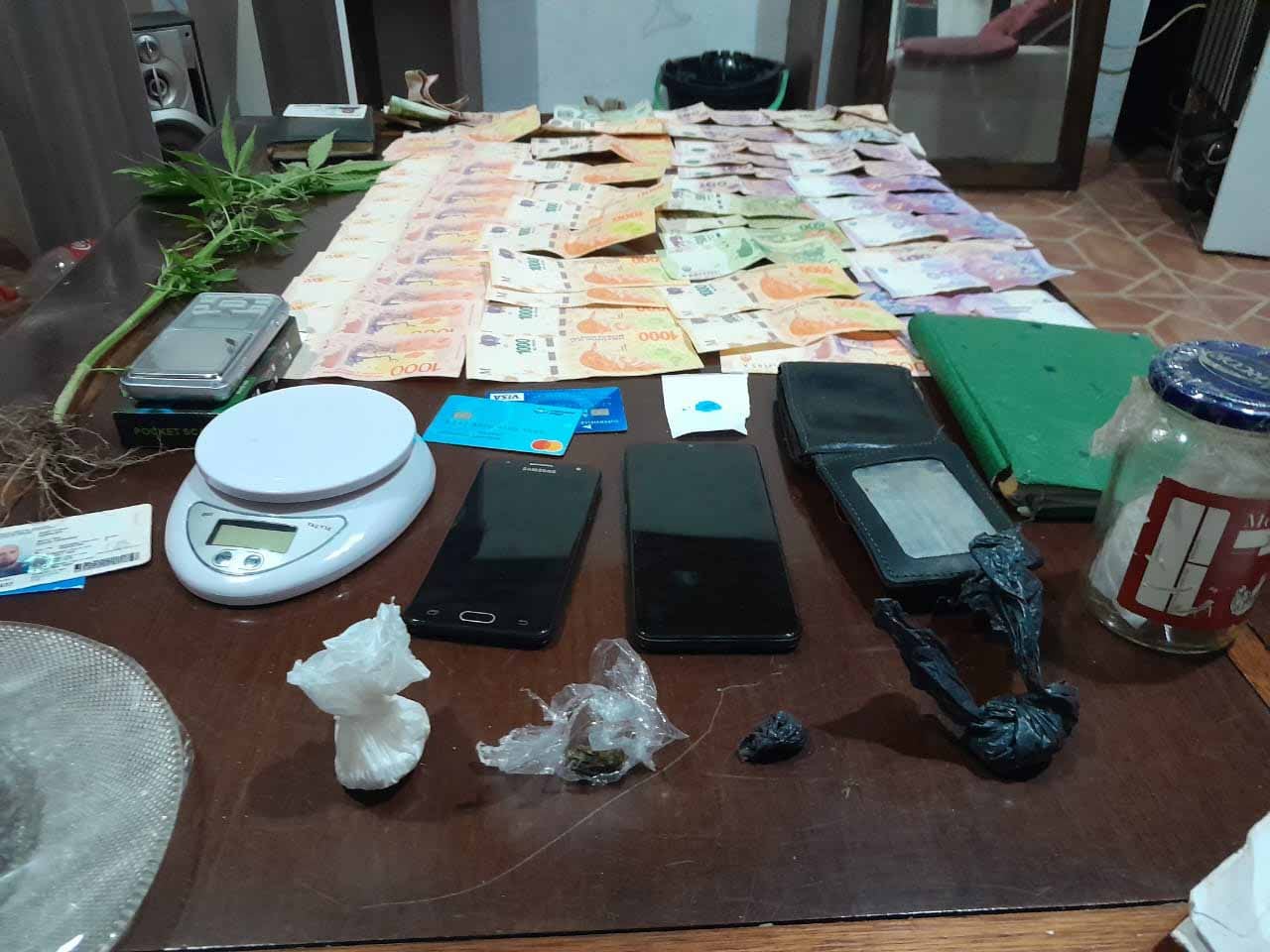 Tras detenidos en operativos antidrogas en distintos departamentos de la provincia de Mendoza