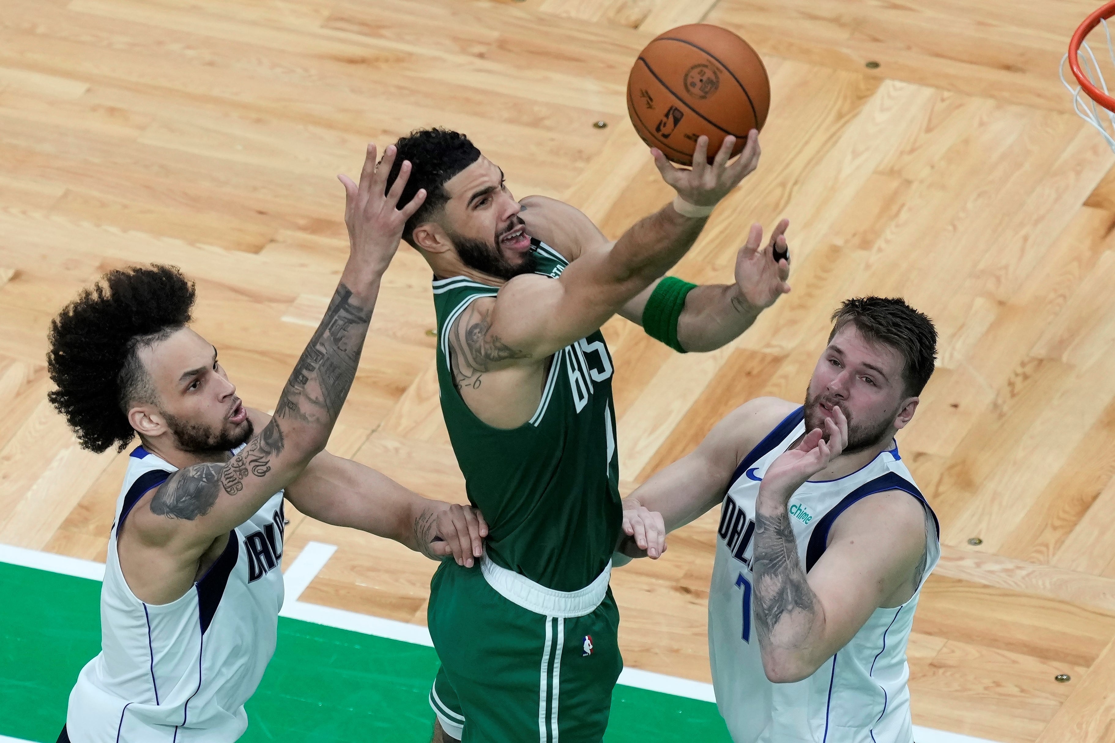 La NBA retorna con todas sus estrellas