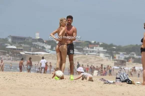 
Simeone junto a su reciente esposa, Carla Pereyra.
