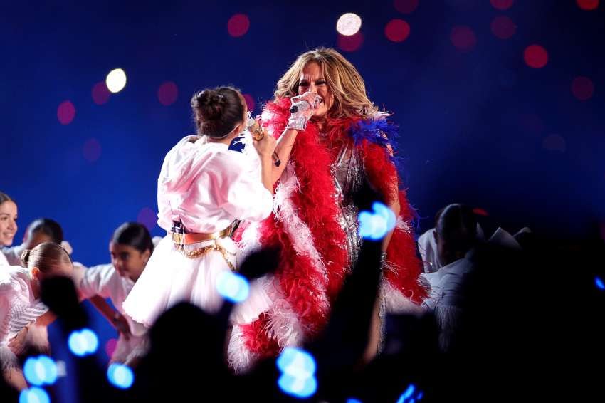 
Emme acompañó a su madre en un segmento del show más visto de Estados Unidos. | AFP
   